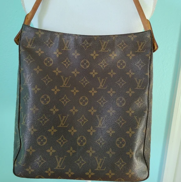Louis Vuitton GM Looping Bag - Picture 2 of 16